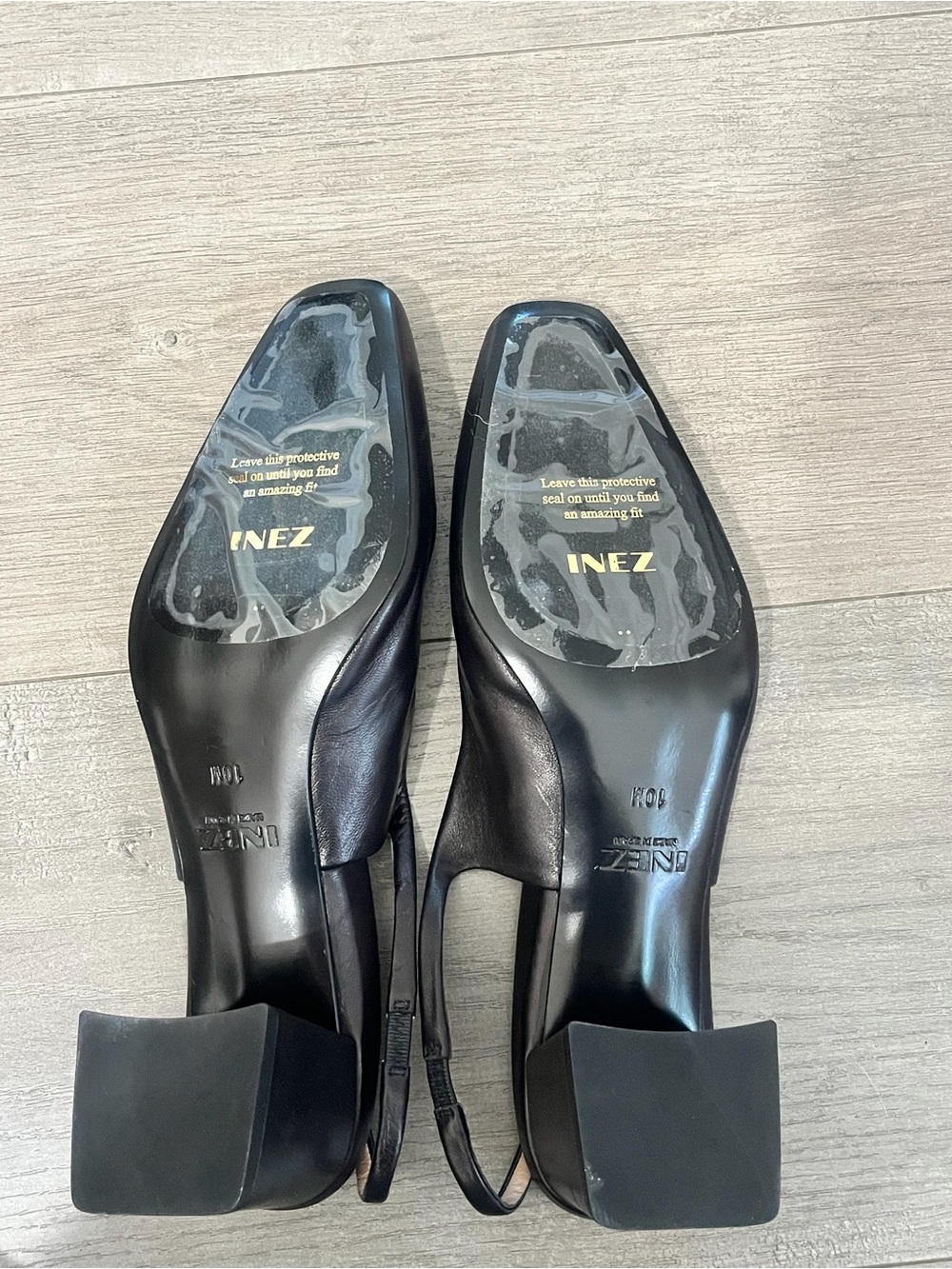 Women's Black Slingback Block Heel Pumps - Picture 4 of 4